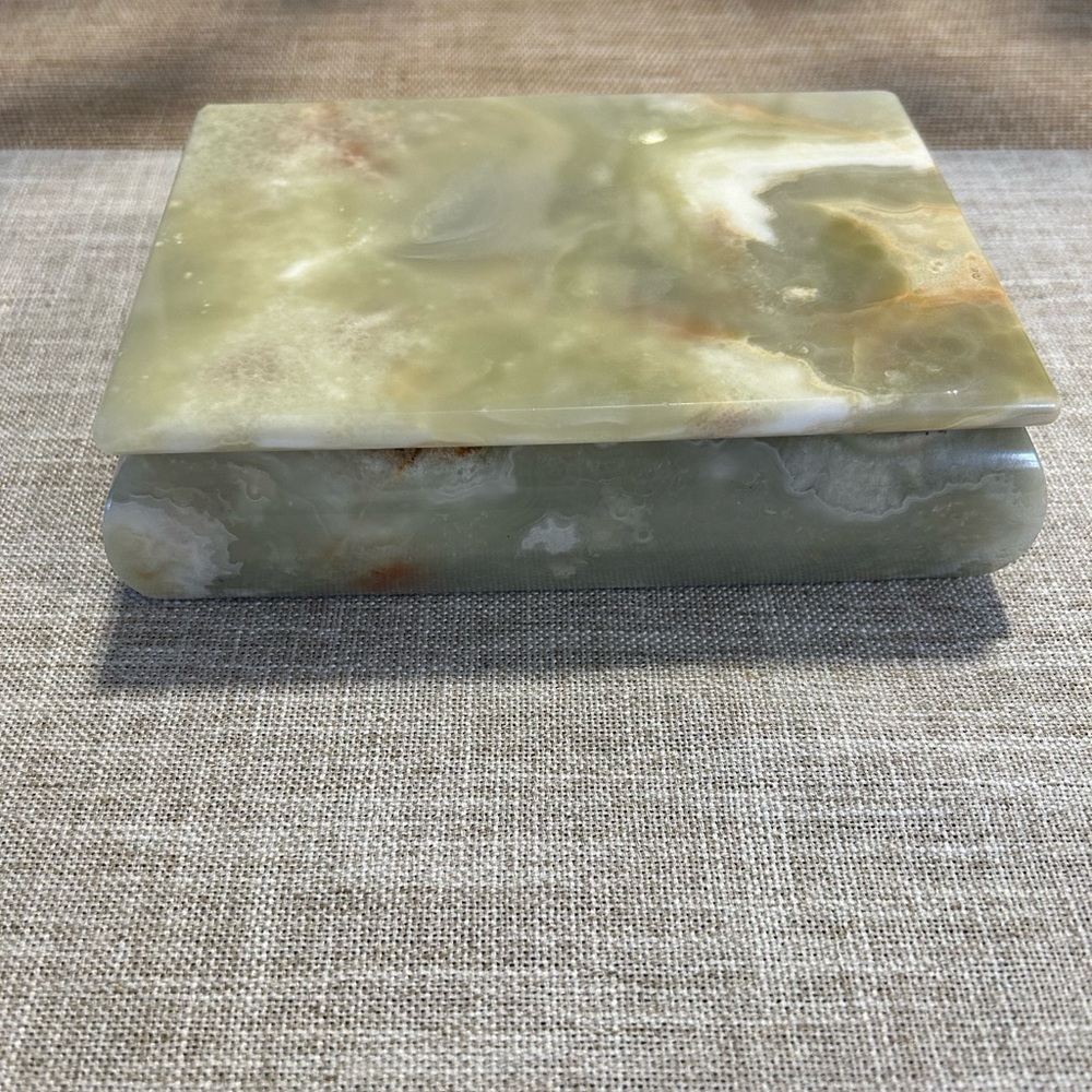 Green Onyx Decorative Box